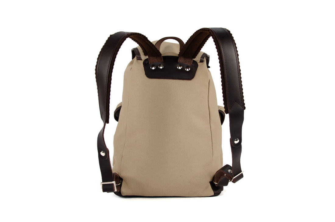 RU135-SA-D Wander- und Freizeitrucksack  Lederboden 14 L Sand dunkel