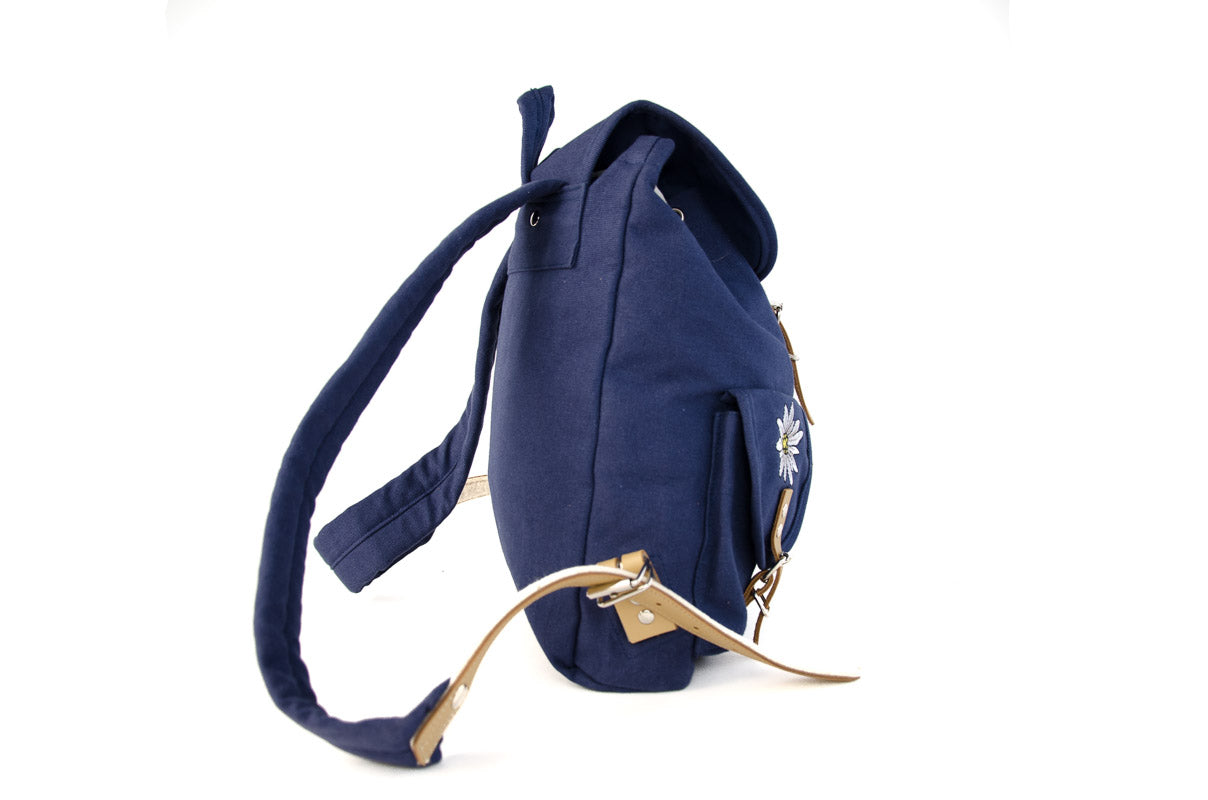 RU1379 Edelweiss Wander- u. City-Rucksack ca 8L Dunkelblau
